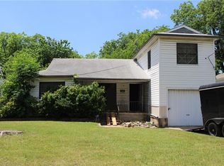 1003 S Franklin St, Dallas, TX 75211