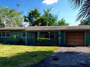 124 SE 14th Ct, Deerfield Beach, FL 33441