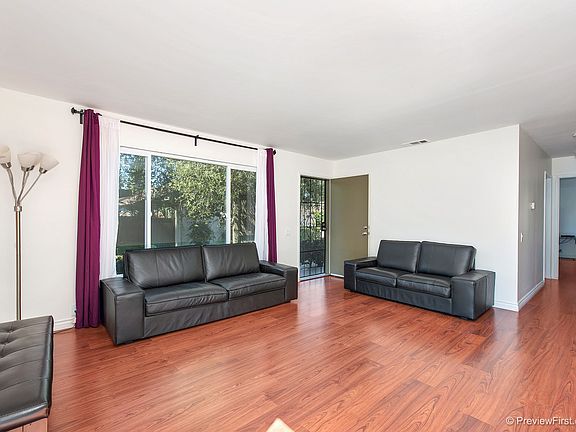 2nd image of 10516 Caminito Obra