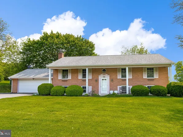 315 Sylvan Retreat Rd, Columbia, PA 17512