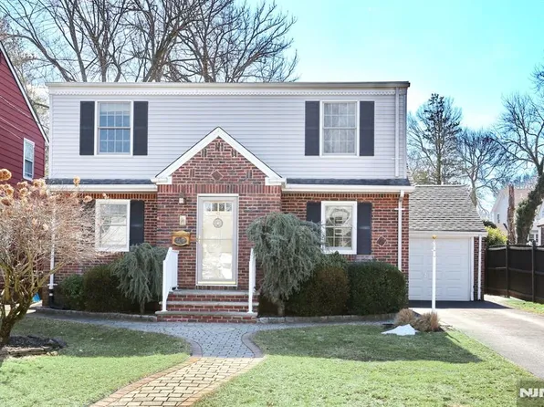 63 Revere Dr, Dumont, NJ 07628