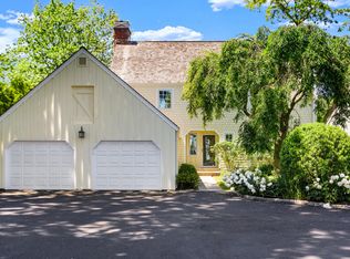 121 Dolphin Cove Quay, Stamford, CT 06902