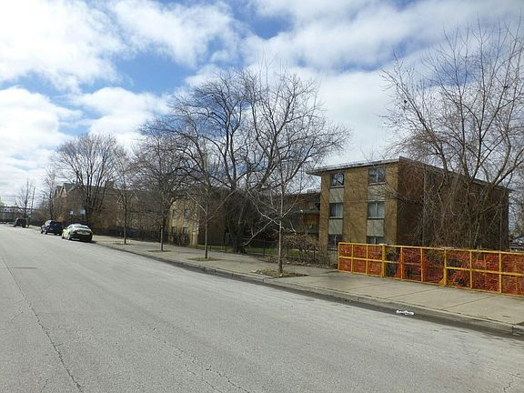 4th image of 9126 S Buffalo Ave APT 3A