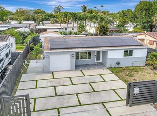 1031 SW 32nd St, Fort Lauderdale, FL 33315