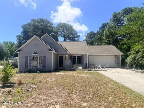 220 Adele Court, Wilmington, NC 28412