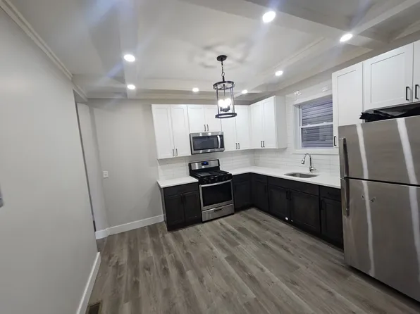 193 Seymour Ave #1, Newark, NJ 07108