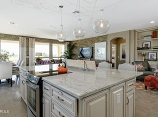 559 E Peach Tree St, San Tan Valley, AZ 85140