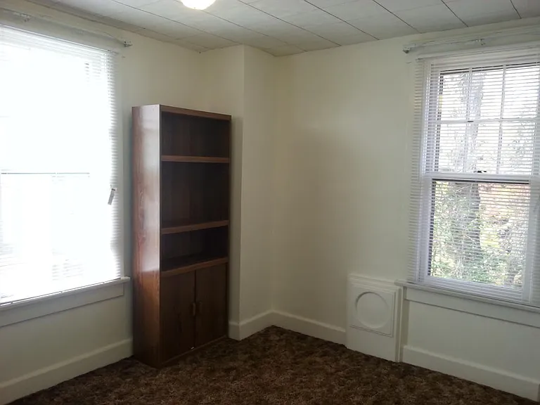 835 Price St — Photo 4