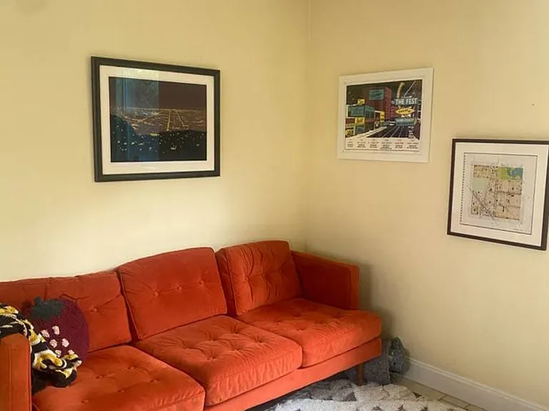 524 Oakland Ave — Photo 9