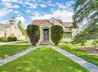 844 E Sandusky St, Findlay, OH 45840
