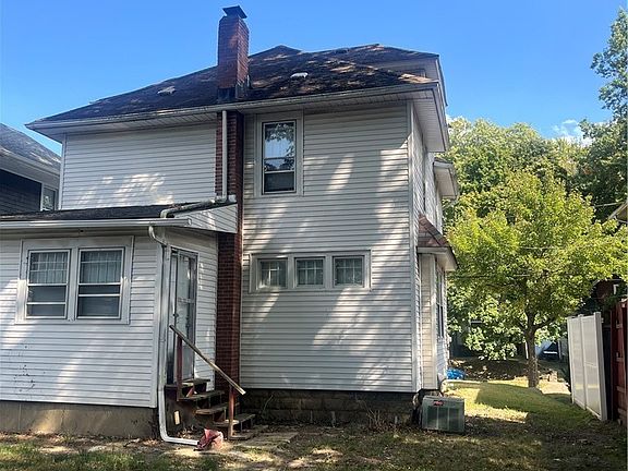 4th image of 128 Corson Ave