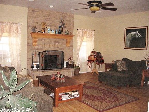 5th image of 173 Cearley Ln
