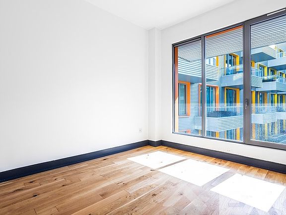 4th image of 10 Montieth St #749F