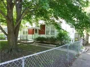 5327 Roswell Ave, Kansas City, KS 66104