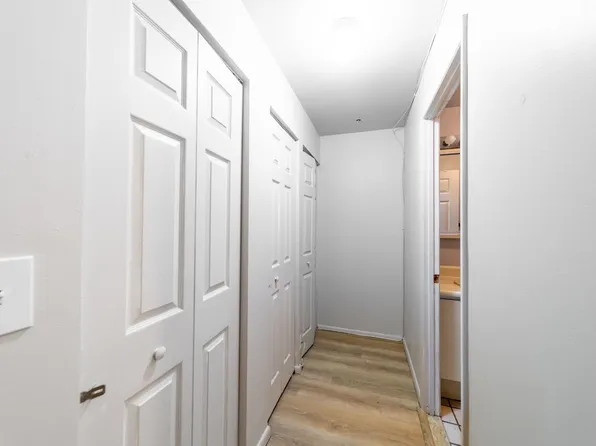 476 Monmouth Street image 2 of 16