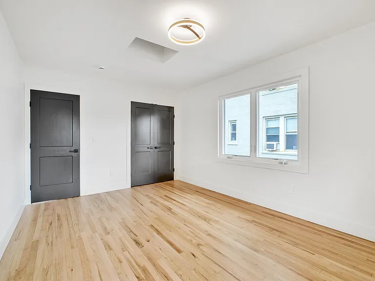 7809 Broadway #2 — Photo 11