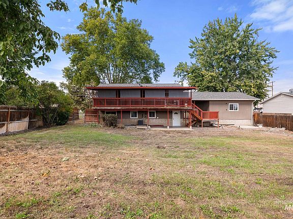 3rd image of 2351 Reservoir Rd