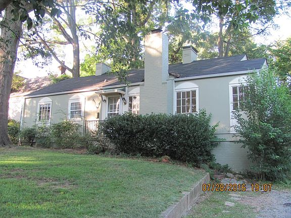 2nd image of 418 College Ave