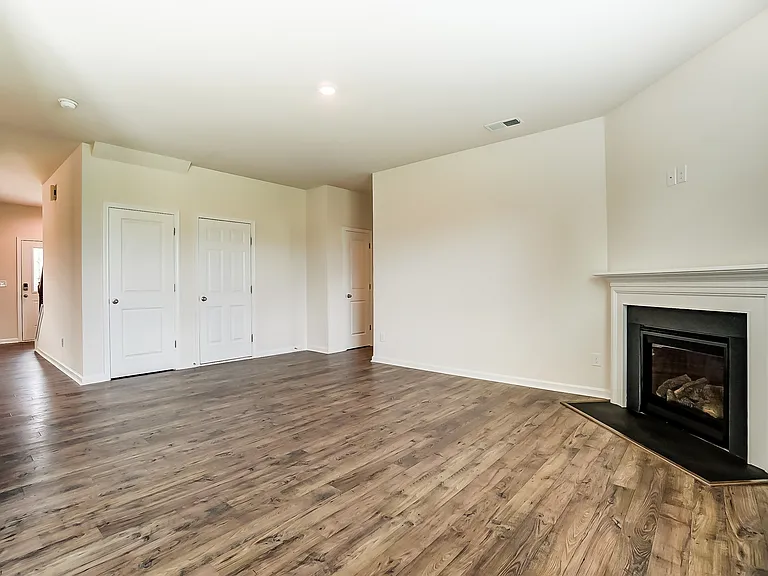 7018 Pennyroyal Way — Photo 7