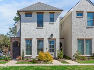 114 N Beadle Rd, Lafayette, LA 70508