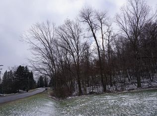 43 Shoshone Trl, Malvern, OH 44644