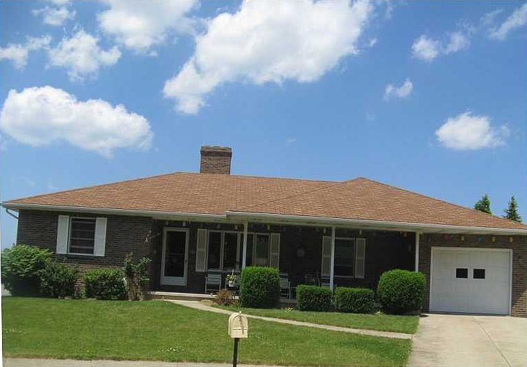 1st image of 102 Bunny Ln
