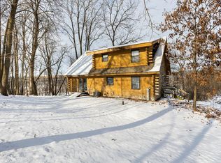 N4150 Skinner Hollow Rd, Monroe, WI 53566