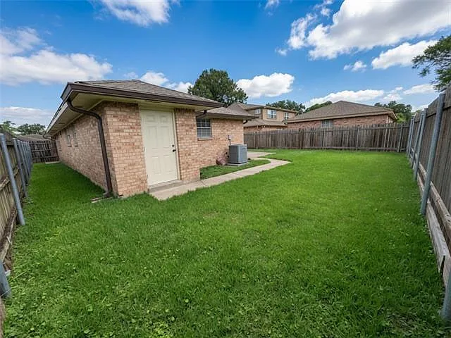 517 Rosa Ave — Photo 24