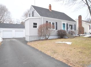 87 E Commonwealth Dr, Portland, ME 04103