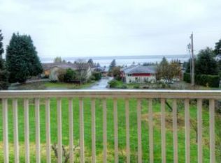 18630 2nd Ave SW, Normandy Park, WA 98166