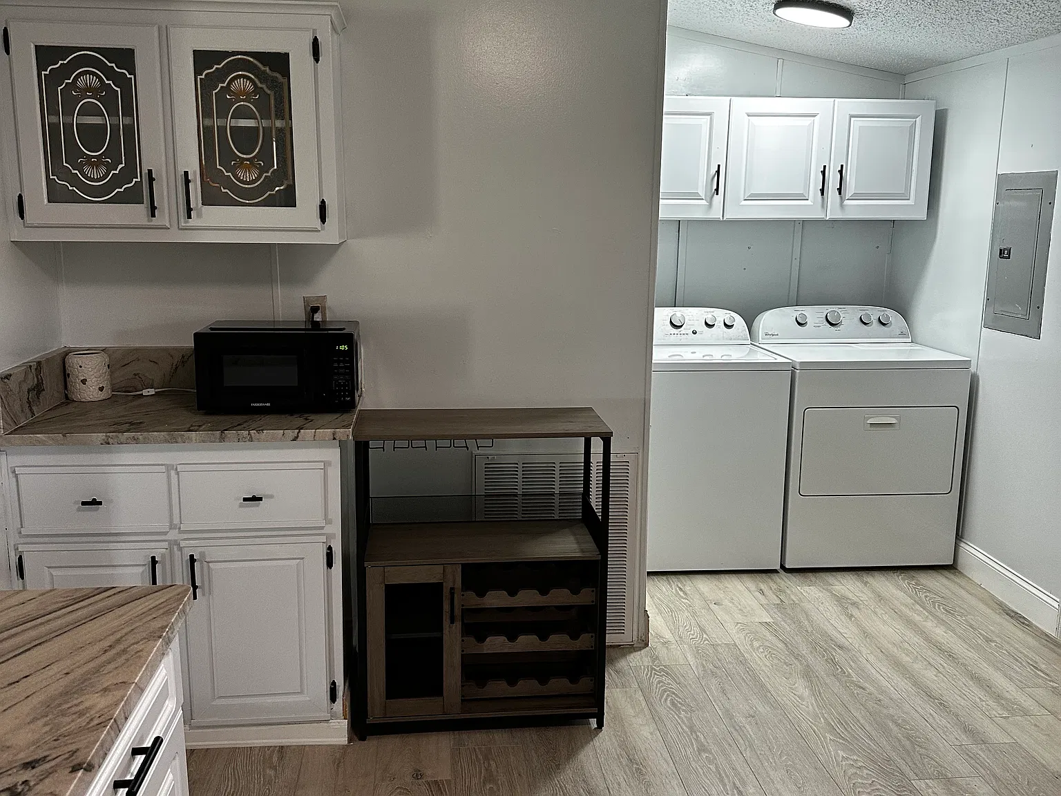 1624 King Arthurs Ct — Photo 4