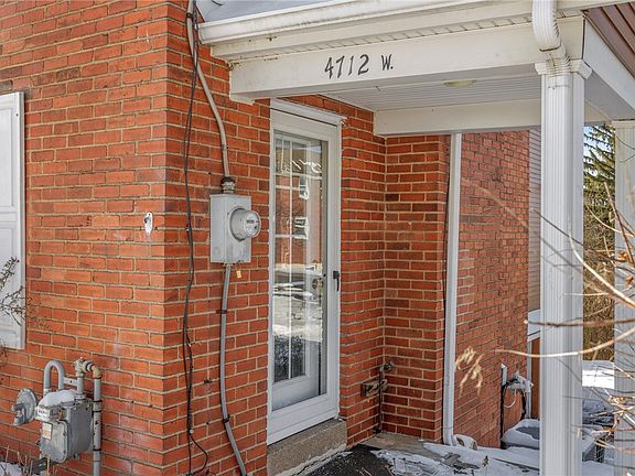 3rd image of 4712 Brierly Dr W