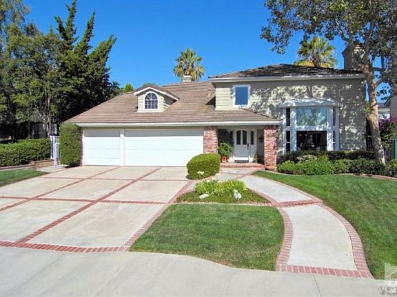 2nd image of 5716 Hempstead Dr