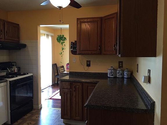 5th image of 3127 Sundale Rd