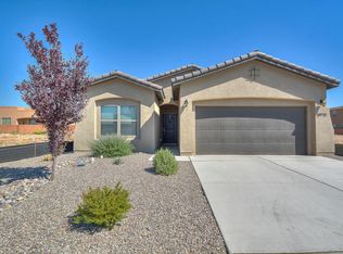 5915 Mafraq Ave NW, Albuquerque, NM 87114
