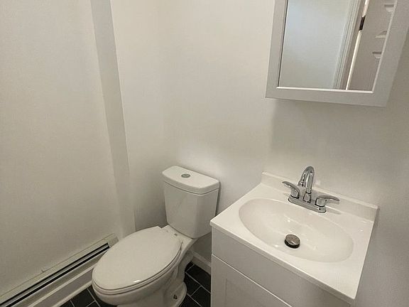 4th image of 4 William St #1N