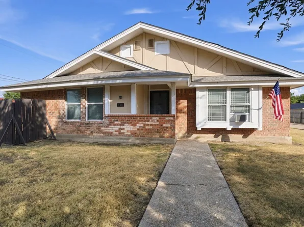 110 Kingsbury Way, Hewitt, TX 76643