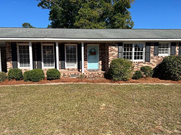 2nd image of 1524 Green Valley St