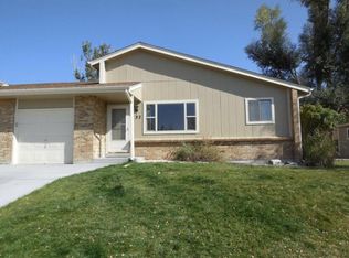 132 S Valley Dr, Castle Rock, CO 80104