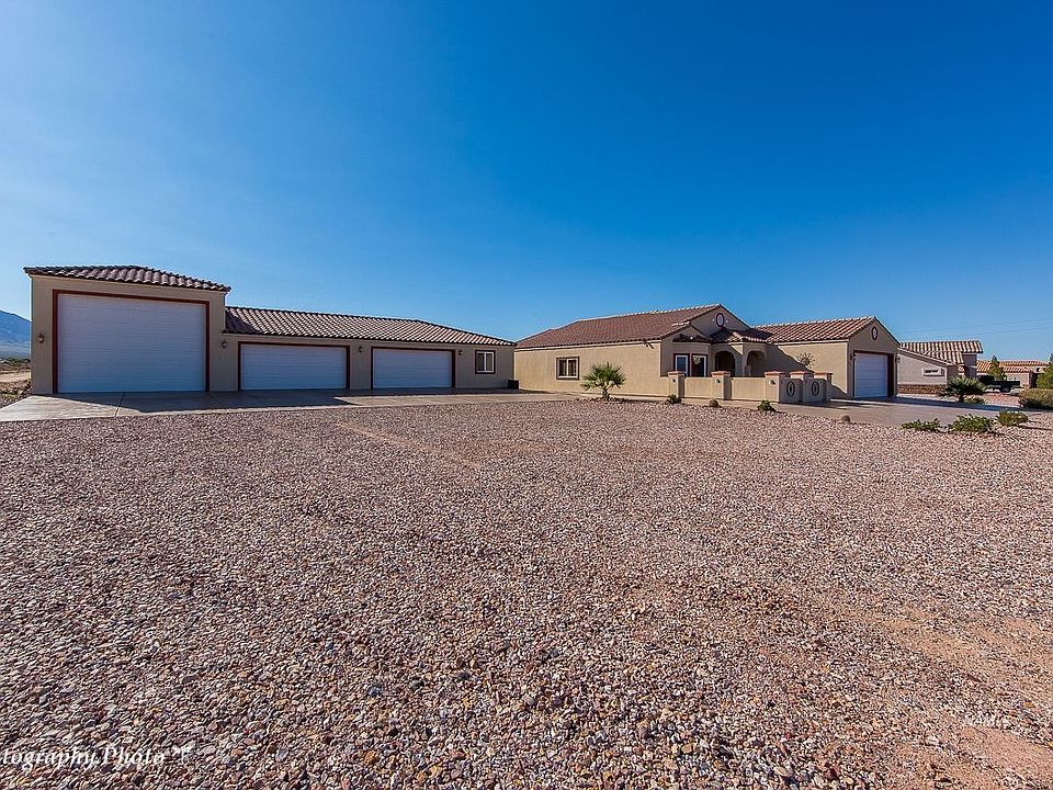 1st image of 1078 E Las Vegas Way
