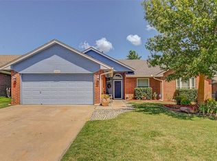 1717 Hazelwood Dr, Norman, OK 73071