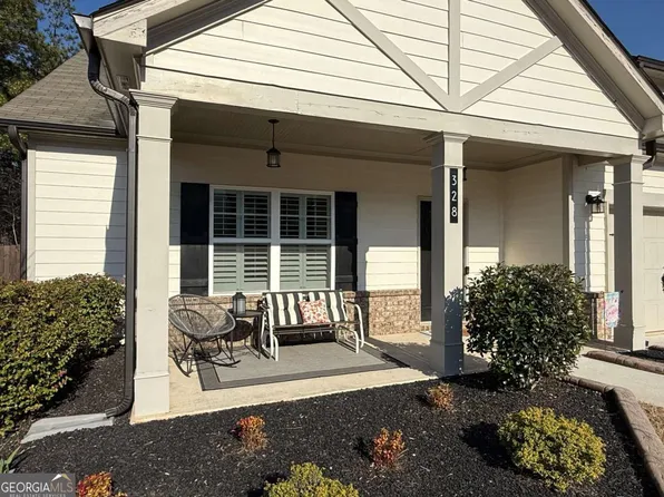 328 Crestbrook Ln, Dallas, GA 30157