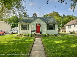 301 Paris Ave, Lansing, MI
