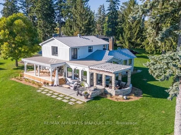 6404 Le Domaine Rd, South Glengarry, ON K0C 2E0