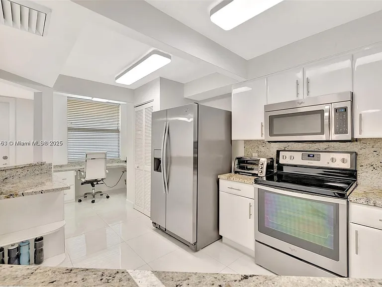 9650 S Ocean Dr #2003 — Photo 11