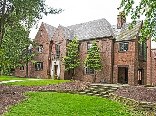 1411 Inverness Ave, Pittsburgh, PA 15217