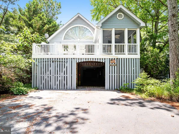 213 Ashwood Ct, Bethany Beach, DE 19930