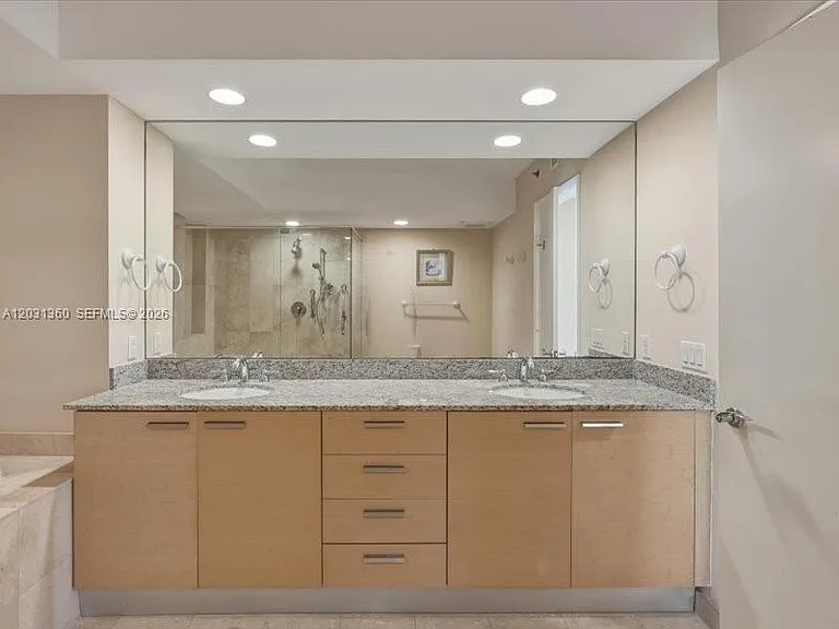 1800 S Ocean Dr #3101 — Photo 27