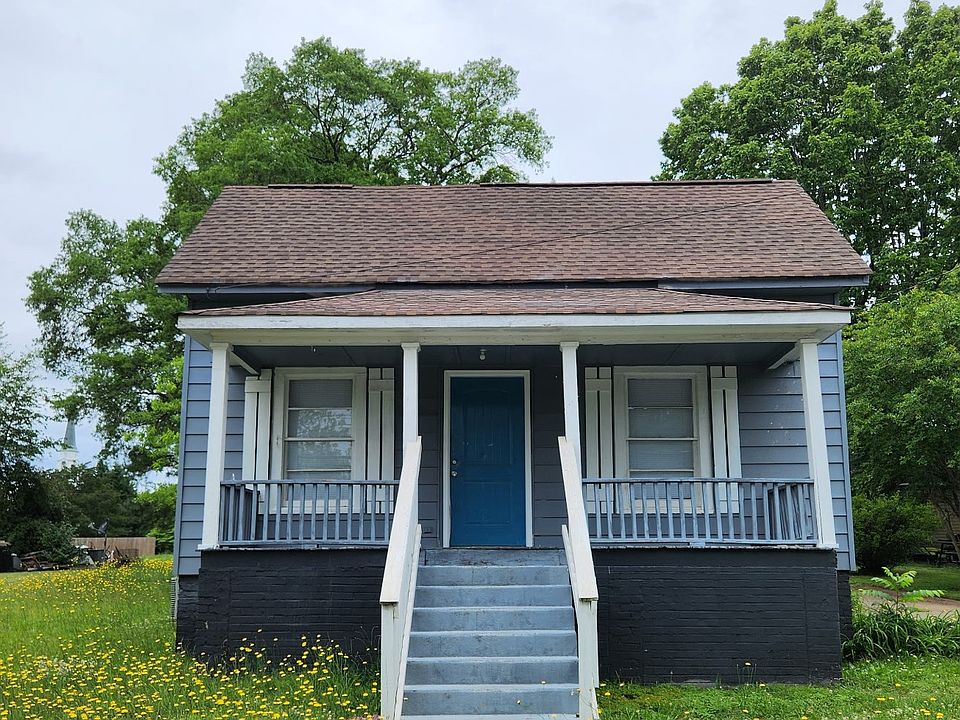 1st image of 220 Walker St