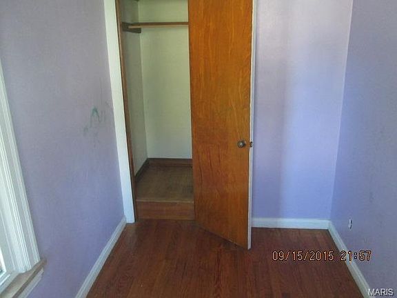 4th image of 8716 S Grand Ave